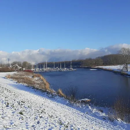 Апартаменты Terrassenwohnung Baltrum Хокзиль